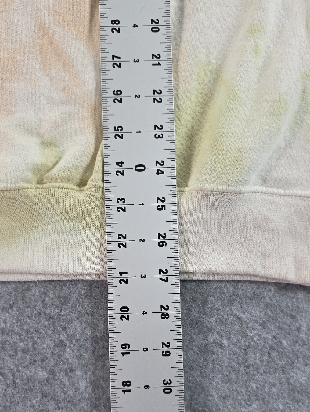 Women's XL Classic Tie-Dye Crewneck Sweatshirt in Pastel Green and Beige - Picture 5 of 6
